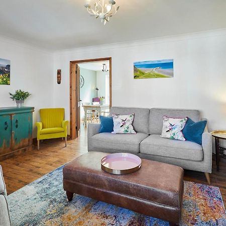 Host & Stay - Cleveland Rest Loftus Bagian luar foto