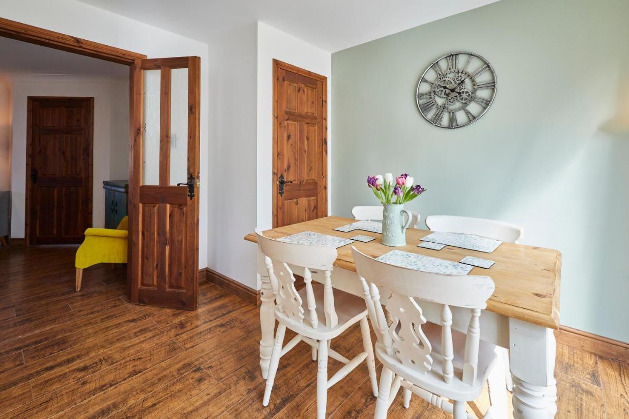Host & Stay - Cleveland Rest Loftus Bagian luar foto