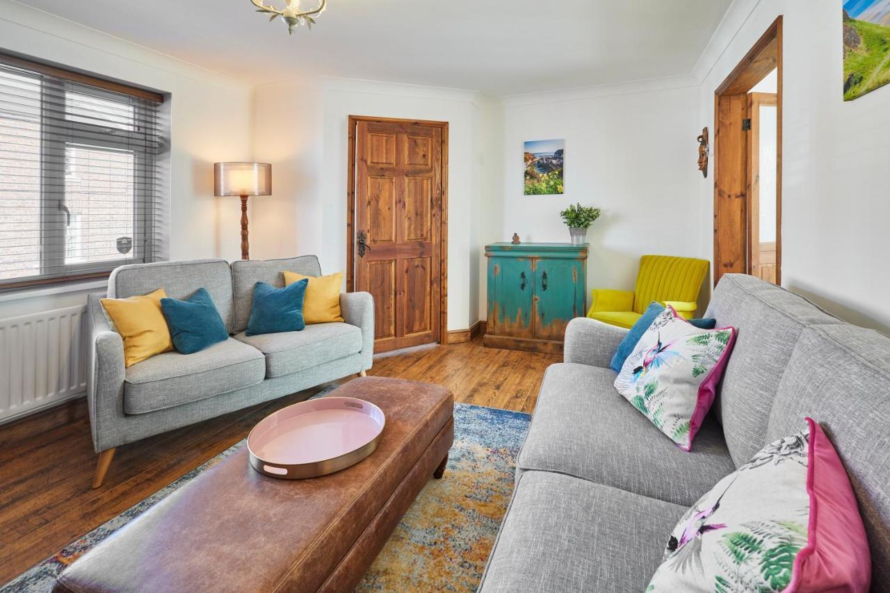 Host & Stay - Cleveland Rest Loftus Bagian luar foto
