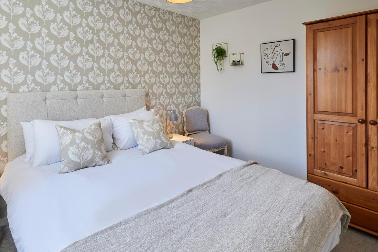 Host & Stay - Cleveland Rest Loftus Bagian luar foto